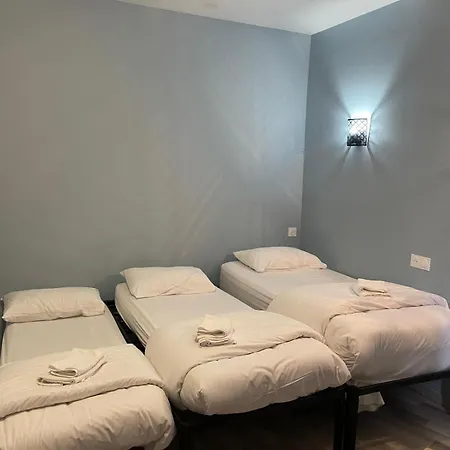 Residences Saint Pierre מלון דירות 3*
