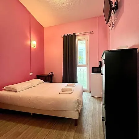 Hotel apartamentowy Residences Saint Pierre 3*