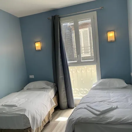 Residences Saint Pierre 3* لورد