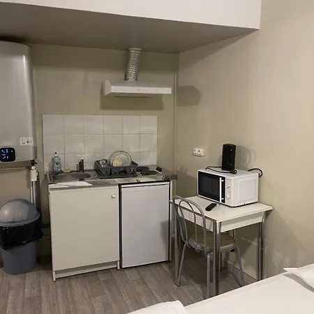 Residences Saint Pierre 3* Лурд